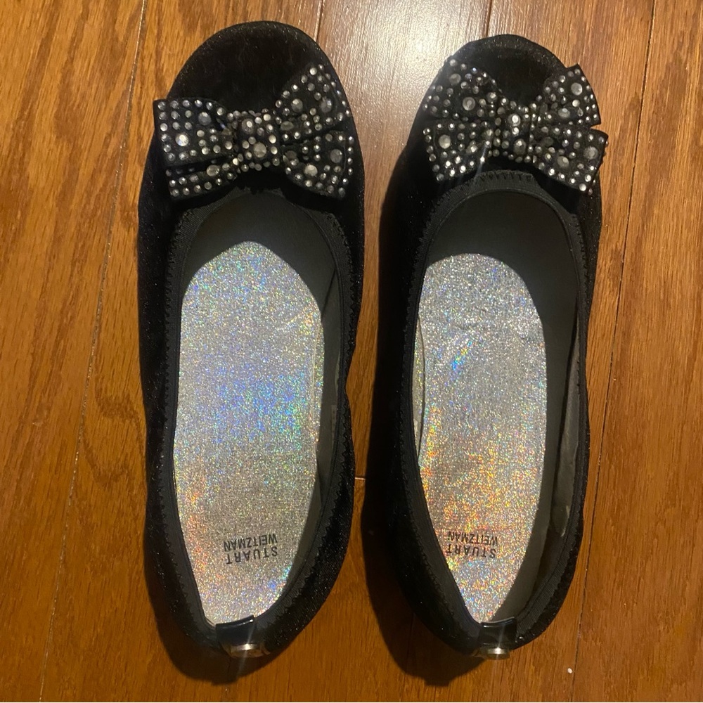 Stuart Weitzman Girls Black Velvet Ballet
Shoes 6